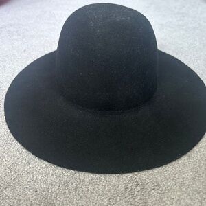 Aldo Hat